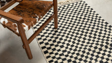 Tapis BERBERE CONTEMPORAIN MRIRT - 100% laine noué main - 100cm x 495cm