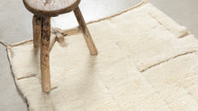 Tapis BERBERE CONTEMPORAIN MRIRT - 100% laine noué main -  110cm x 190cm