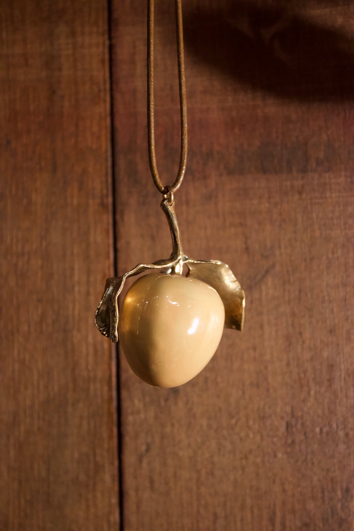 Collier Apple Winter beige