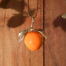 Collier Apple Winter rouge