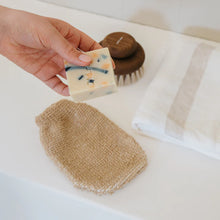Gant de gommage exfoliant en jute