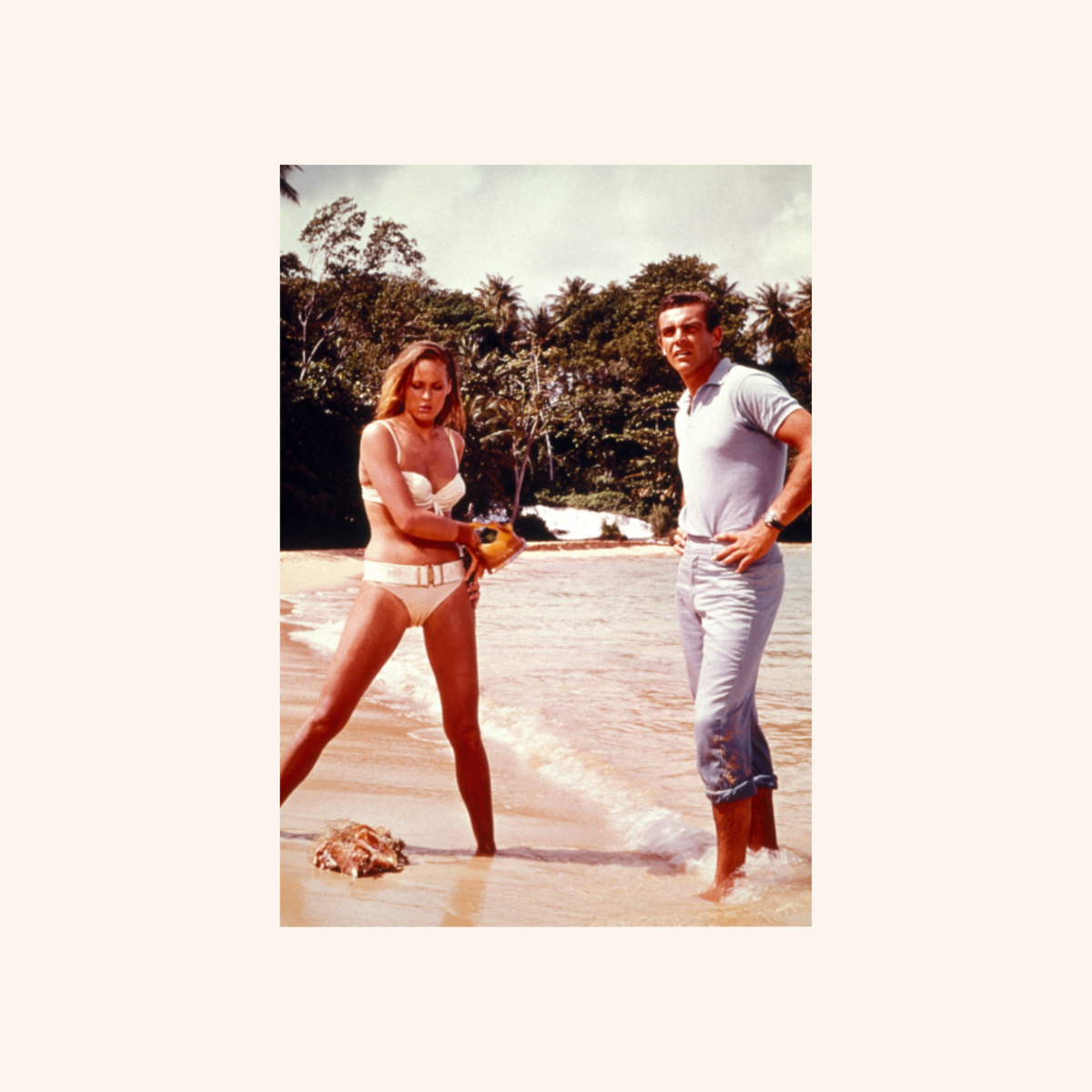 Affiche - Sean Connery & Ursula Andress - La Galerie