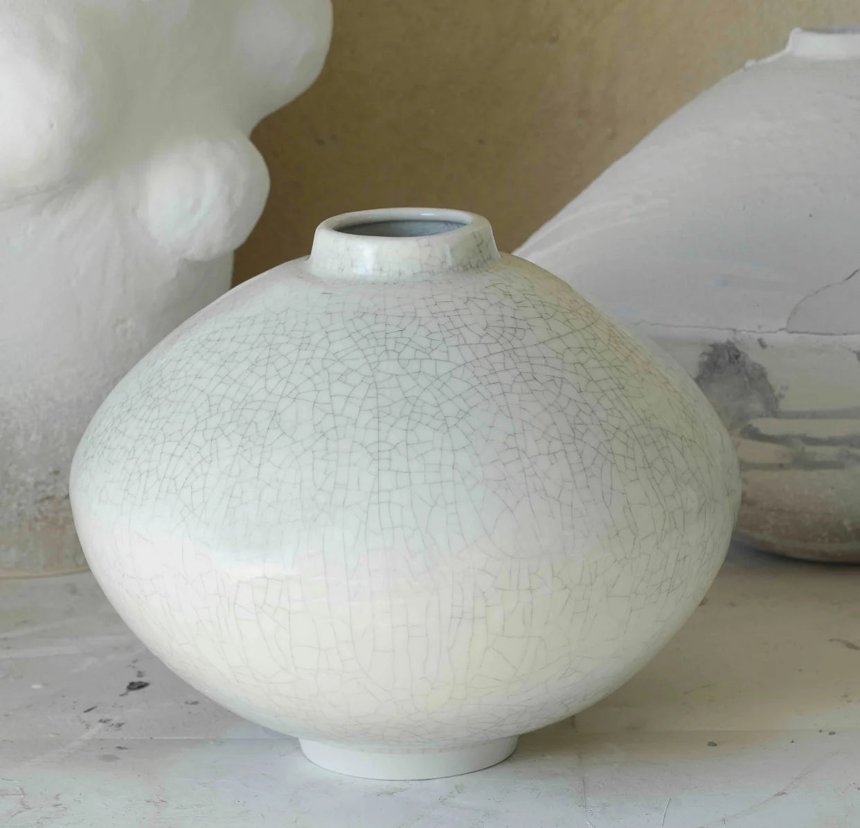 Vase artisan N°3, H23 x 35cm, QUARTZ CRAQUELE, JA966017