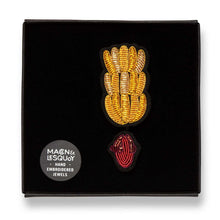 Broche Banana Mood brodée à la main