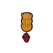 Broche Banana Mood brodée à la main