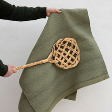 Batteur à tapis en osier