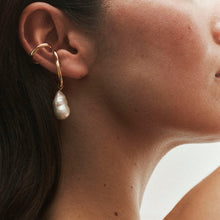 Boucle d'oreille droite - La Virtuose Baroque plaqué or