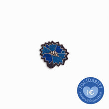 Broche brodée à la main - Libération