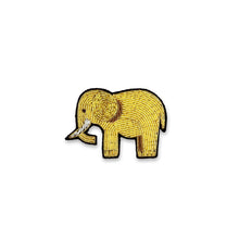 Broche Éléphant brodée à la main