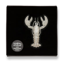 Broche Homard argenté brodée à la main