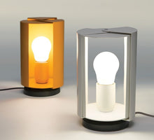 Lampe à poser - Charlotte Perriand - Pivotante - Jaune