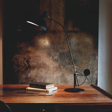 Lampe à poser - Mantis BS3 - Noir - DCW éditions