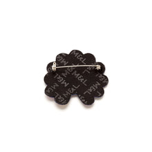 Broche Multico-Paon brodée à la main