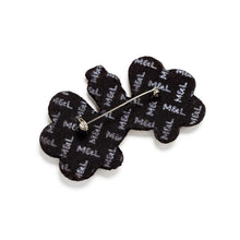 Broche Pieuvre brodée à la main
