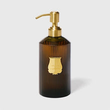Savon liquide parfumé pour les mains